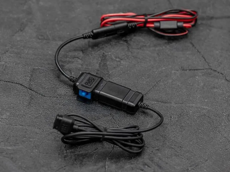 Inteligentny, wodoodporny adapter Quad Lock® 12V - USB